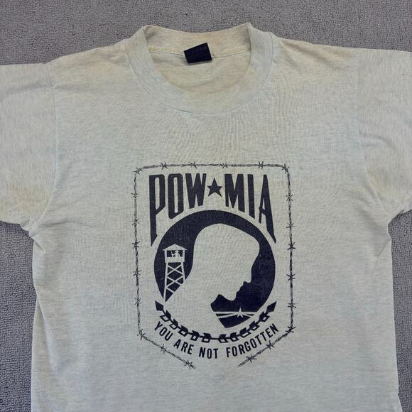 VTG POW MIA Shirt Mens Lg. White Single Stitch BEST Fruit of the Loom Hang Tag - Picture 5 of 14